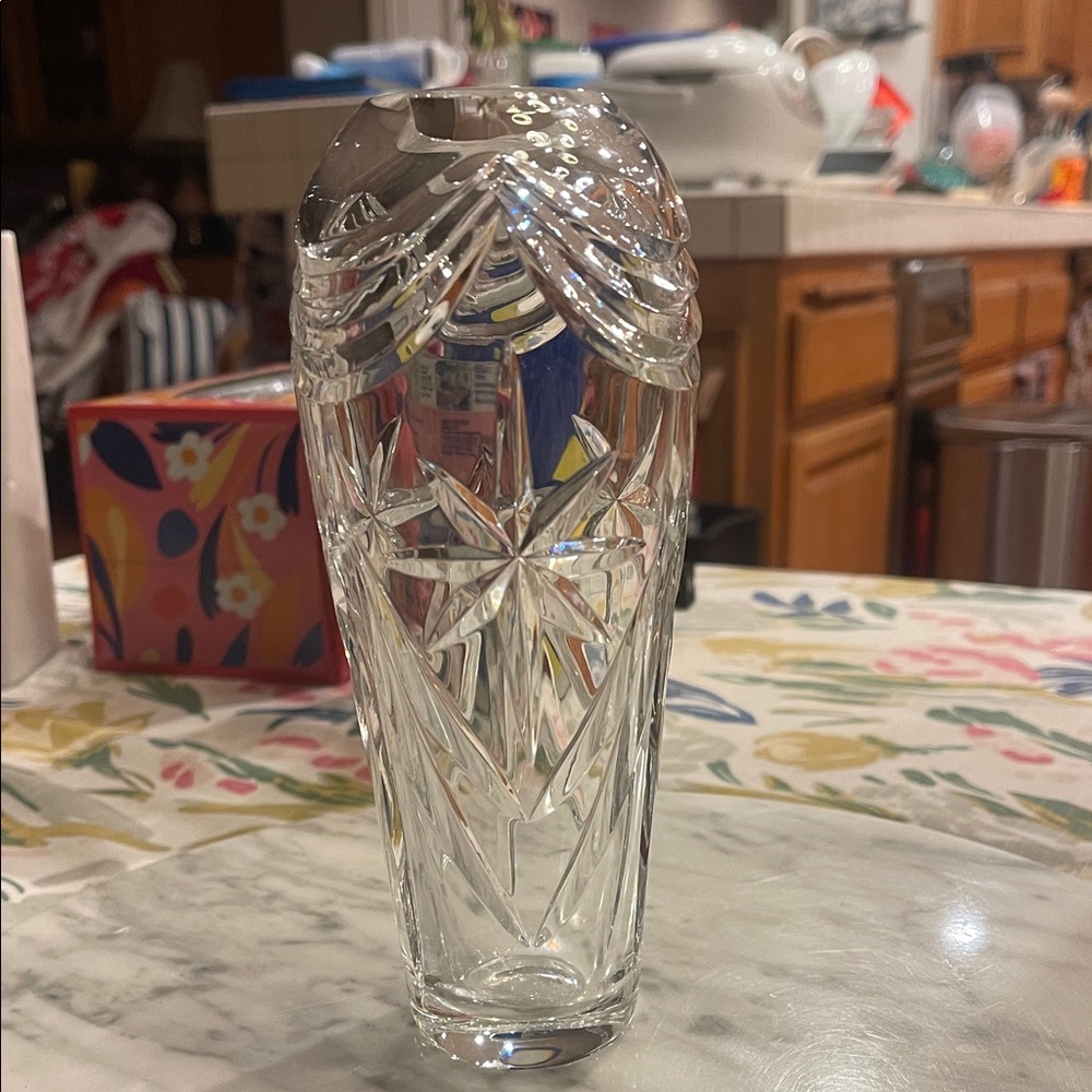 Elegant Vintage  Royal Doulton Crystal cut Star, swag Vase stamped 1998-1999